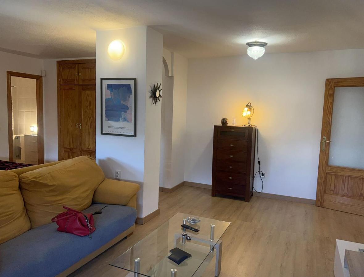 Tomillaron House Appartement *